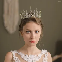 Fermagli per capelli O594 Squisita corona nuziale da sposa intarsiata in cristallo rotondo principessa copricapo donna spettacolo spettacolo accessori tiara