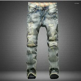 Jeans herr 2023 Raka tiggarhål European Edition Hipster Nostalgisk Frayed Trendigt märke