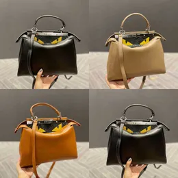 Bolsas de noite Ombro FFbag Tote bag Couro Designer marrom Bolsa feminina Compras Moda Fivela Bolsas tiracolo vintage 220822