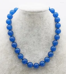 Catene Giada blu all'ingrosso intorno ai branelli della natura della collana 17mm della collana di 12mm
