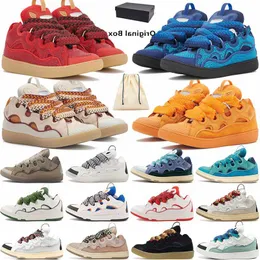 Barnskor 2023 Nya Designer Mesh Skor Stövel Herr Dam Snörning Extraordinärt präglat Läder Curb Sneakers Kalvskinn Gummi Nappa Lxpn