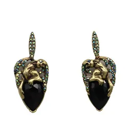 Versión alta Pendientes pequeños y medievales Carti Leopard Series Industria pesada Oro negro RN8T