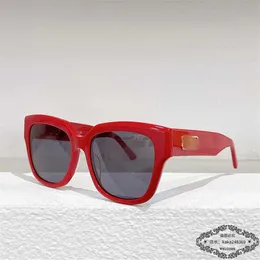 Мода Топ BB Солнцезащитные очки Letter B B Новая тарелка Sunglasses Мужчины и женские моды INS Знаменитые солнцезащитные очки BB0235 с оригинальной коробкой