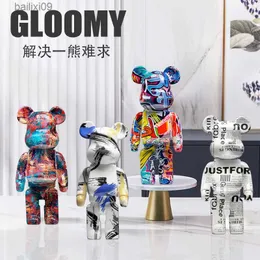 Dekorative Objekte Kreative Graffiti-Bär-Skulptur aus Kunstharz Nordic Home Living Kawaii-Raumdekoration Schreibtischzubehör Figuren für den Innenbereich T230710