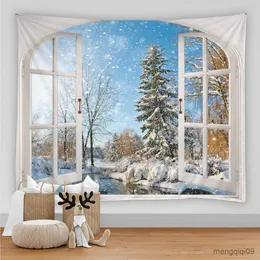 タペストリー 森の窓のタペストリー 装飾 雪に覆われた木々が茂る風景 冷ややかな冬の公園 冬の風景 寝室 リビングルーム 寮用 R230710
