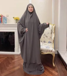 Odzież etniczna Ramadan 2 sztuka Jilbab długi Khimar i Abaya kobiety odzież modlitewna Abayas dubaj saudyjska sukienka zestawy muzułmańskie Eid nikab Islam