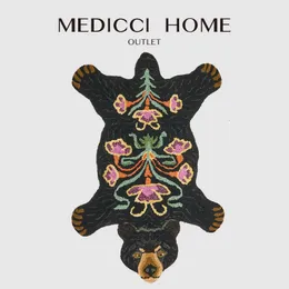 Carpet Medicci Home Boho Blooming Black Bear Rug Animal Shaped Hand Tufted Area Rugs Artisanal Craft Morroccan Doormat 80x120cm 230710