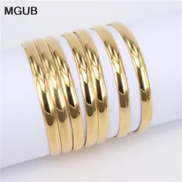 Bileklik Paslanmaz Çelik 6mm genişliğinde 55mm 60mm 65mm 68mm çapında 7pcs kombinasyon Bangles Erkek ve Kız Çocukları İçin Uygun LH687 230710