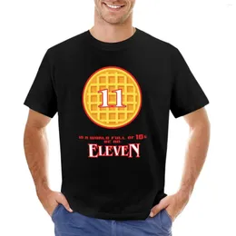 Linne för män i en värld full av 10-tal Be An Eleven! T-shirt Anime kläder Söta män roliga T-shirts