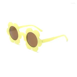 Lunettes de soleil mode rétro marguerite pour femmes ronde fleur lunettes de soleil à la mode été piscine plage fête nuances UV400 lunettes