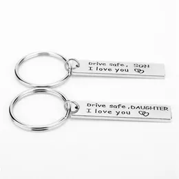 Jewelry Letter Keychain Drive Safe Son Daughter I love you Keychain Lucky Key Chain Keyring Charm Family Christmas Gift281M
