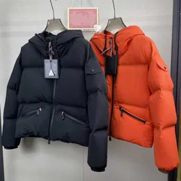 Autumn and winter outdoor skiing down jacket, functional fabric down, very high-end technology, will weave windproof waterproof fabric dirty.