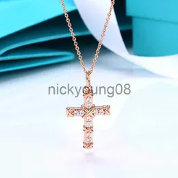 Pendant Necklaces TIF Original Cross Diamond Pendant Necklace S925 Sterling Silver Wimen Necklace Light Luxury Design Necklace Highend Valentines Day Birthday Gi