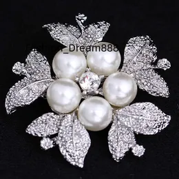 High Quality Fashion Silver Plated Jewelry Brooch Pins Elegant Crystal Luxury Women Pearl Flower Brooch