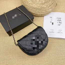 The latest small fragrant black and white chain bag retro saddle caviar half moon French bag cover female bag factory direct sales