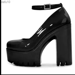 チャンキーヒールアンクルストラップパンプス甘いプラットフォームピンクスクエアヒール女性ハイヒールパンプスプラットフォームシューズ 2022 春の女性の靴 L230704