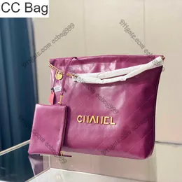 CC Bag Vintage Oil Wax Leather Shopping 22 Bags Quilted Diamond Lager Capacity Gold Hardware Handbags Luxury Handbags Chain Sacoche Multi Pochette Shoulder Totes 36