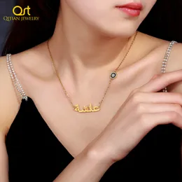 Hänge Halsband Qitian anpassade arabiska namn halsband med onda ögat personlig berlock Handgjorda arabiska kedja rostfritt stål smycken julklapp 230710