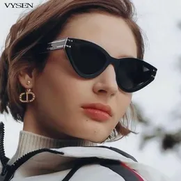 نظارة شمسية للقطط الفاخرة للنساء للنساء 2022 مصمم العلامة التجارية Cateye Sun Glasses Ladies Retro Eyeglasses Lunettes Oeil de Chat