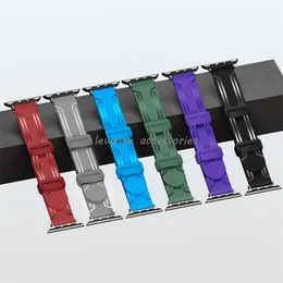 أزياء مصمم جديد لأشرطة Band For Apple Watch 49mm 45mm 44mm 42mm 38mm 40mm 41mm Watchbands Iwatch 8 7 6 5 4 TPU Bracelet