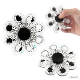 Dekompressionsleksak Löpning Tecknad Anime Figur Astronaut Spinner Turn Skurk Antistress Leksak Finger Dynamiskt förändrande Gyro Hand Spinner R230712