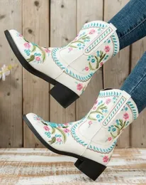 Boons Flower Embriodery коровья мальчик ботинки для женщин с лодыжкой туфли толстые каблуки короткие ботинки 2021 весна новые женские западные сапоги L230712