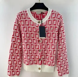 Maglione da donna di design invernale jacquard classico con lettera F. Cardigan lavorato a maglia ethos casual di fascia alta di moda di lusso comodo e caldo