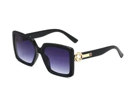 Designersolglasögon för kvinnor Män Modestil Fyrkantig båge Sommarsolglasögon Klassisk retro 7 färger Valfri G8930