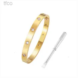 Diseñador Pulseras brazalete brazaletes pulsera de acero de titanio joyería de mujer marca de lujo Moda Clásico Joyería simple Amistad Día de San Valentín