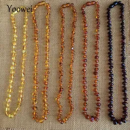 Hänge Halsband Yoowei grossist Natural Baltic Amber Halsband för Baby Vuxen % Real Oregelbunden Barock Amber Original Amber Baby Chip Smycken HKD230712