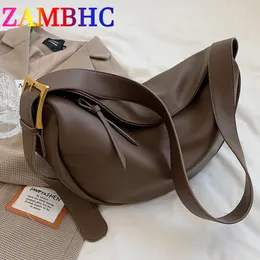 Bolsas de noite grande crossbody para mulheres bolsas de marca de luxo sólida bolsa de ombro de couro macio moda feminina viagem hobos bolsa vintage 230711