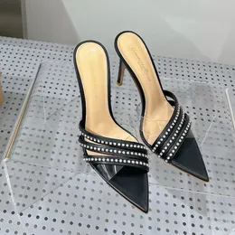 Дизайнерские новейшие шпильки сандалии высококачественные женские каблуки