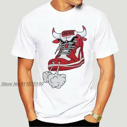 T-shirt da uomo Uomo Chicago Shoe Bull Red White Hip Hop Longline T-Shirt Black Humorous Tee Shirt 230711