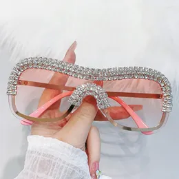 Okulary przeciwsłoneczne Y2K Vintage Punk Diamond Rimless damskie okulary przeciwsłoneczne marka projektant Trend w modzie luksusowy kryształ Rhineston metalowe odcienie