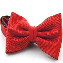 Stripe Bowtie 12 6cm bowknot 30 색 단위 색상 나비 넥타이 남자 넥타이 아버지의 날 남성용 비즈니스 Bowtie chr224u 세트