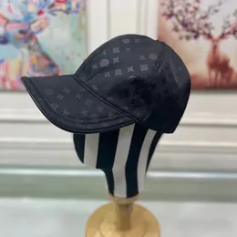 Lüks Tasarımcı Erkek Beyzbol Kapakları Markalar Tiger Kafa Şapkaları Arı Bee Nakışımlı Kemik Erkekler Kadınlar Casquette Sun Flowers Hat Sports Capss