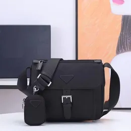 10A Designer da mais alta qualidade Mens Black Shoulder bag Crossbody Shoulder Bags Nylon Messenger Bag 2 peças Estilo Casual com Bolsa Pequena