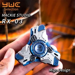 Dekompressionsleksak yuc rx03 mackie fidget spinner shapeshifting fingertip gyro edc lättnad stress leksaker för barn man gåva 230713