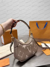 Luxurys Womens Tote Handbag Bagatelle Lostted Bag Bag مصمم أزياء حقيبة حقيبة من الجلد Crossbody حقيبة الإبطية