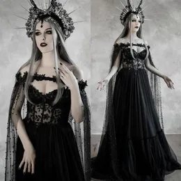 Ciemna bajkowa gotycka czarna suknia ślubna z bajkowym gorsetem fantasy stanik