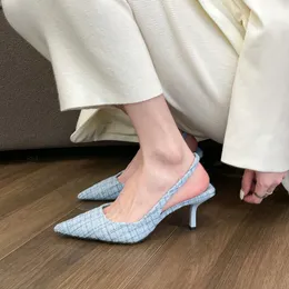 Sandaler skor för kvinnor 2023 sommar mode slingback kvinnors sexiga spetsiga tå höga klackar damer elegant klänning zapatos 230713