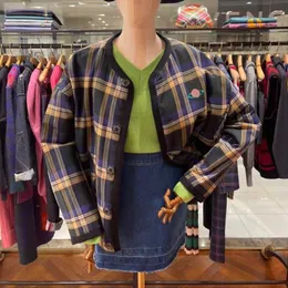 Mode gestreifte Jacke Frauen Strickjacke Mantel Designer Sweatshirt Saturn Stickerei Langarm Daunenjacken Winter warme Sportbekleidung
