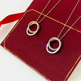 Мода новые женские роскошные дизайнерские ожерелья мода три кольца подвесное ожерелье 18 тыс. Золотое ожерелье ювелирные изделия женская праздничная подарка алмаз колье