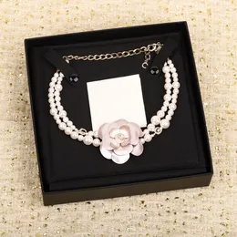 2024 Luxury quality Charm choker pendant necklace with nature shell beads pink flowers diamond design have box stamp white color PS7283B