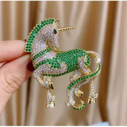 Pins Brooches Micro Pave Cubic Zirconia Creative Unicorn for Women Europe and America fashion Statement Horse Bouttoniere 230712