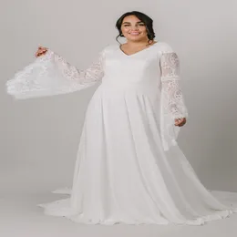 2021 Plus storlek A-Line Boho Modest Wedding Dresses Long Bell Sleeves V Neck Simple Chiffon Informal Bridal Clows Bride Gown Custom 280s