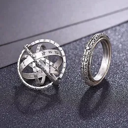 Vintage Astronomical Ball Alloy Ring for Women and Men Creative Complex Rotating Cosmic Ring Deformable Rotating Sphere Ring Nec
