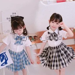 Compre Harajuku japonês conjunto de três peças xadrez mini saia feminina  uniformes escolares saia a linha doce cintura alta feminino kawaii ternos e  conjuntos (camisa + arco + saia)