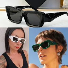 Projektant okularów przeciwsłonecznych damska moda netto czerwona ta sama 13zs rama luksusowa marka damskiej działalność rekenkowa z logo trójkąta