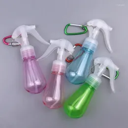 Garrafas de armazenamento 1 peça portátil 60 ml garrafa de gancho reutilizável PET pistola de pulverização álcool desinfetante para as mãos porta-chaves porta-chaves acessórios de viagem